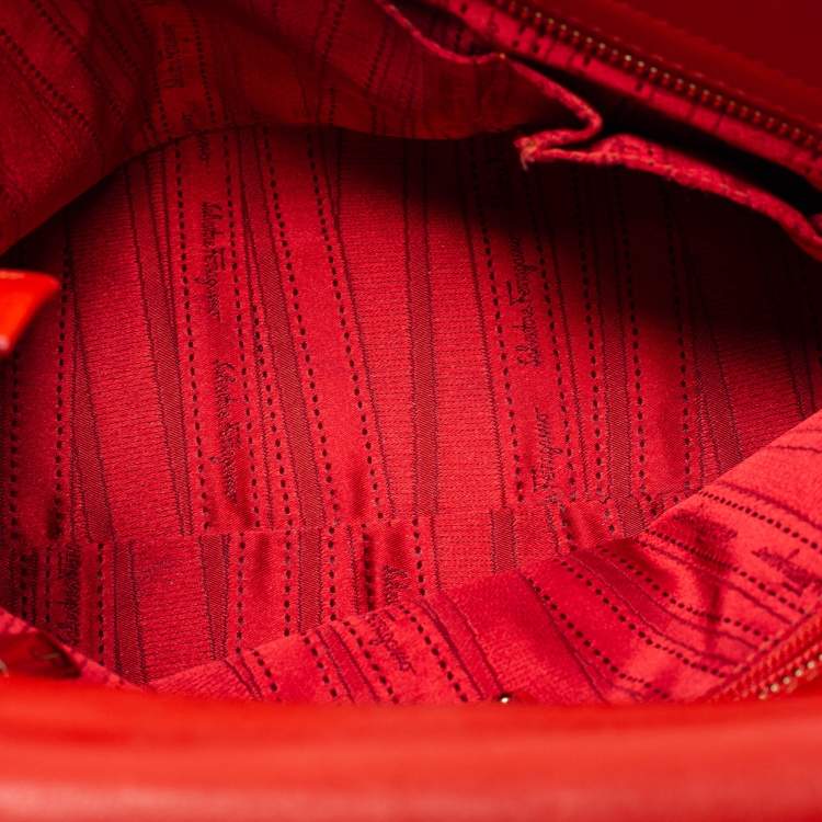 Pre Owned Salvatore Ferragamo Red Leather Sofia Top Handle Bag
