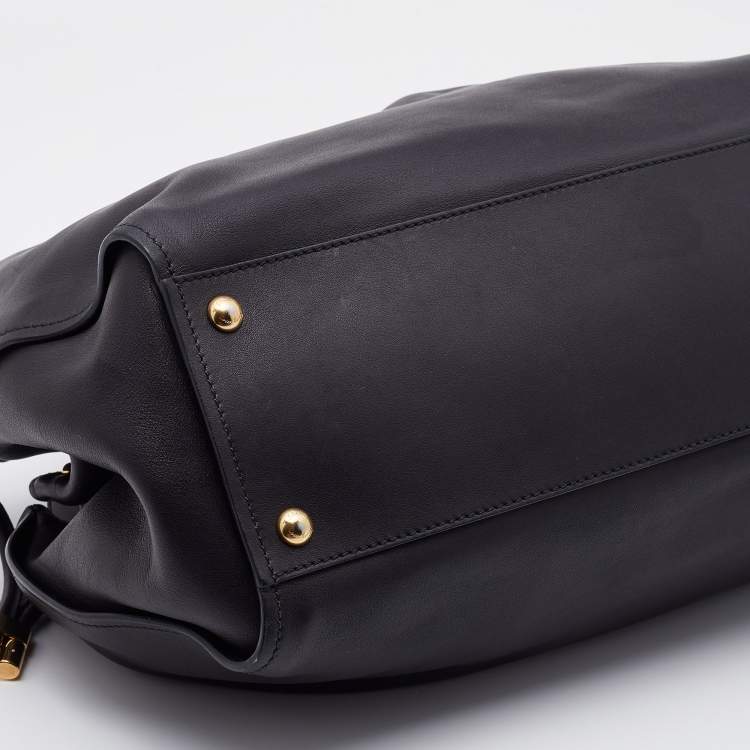 Pre Owned Salvatore Ferragamo Black Leather Sonia Tote