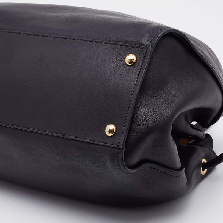 Pre Owned Salvatore Ferragamo Black Leather Sonia Tote