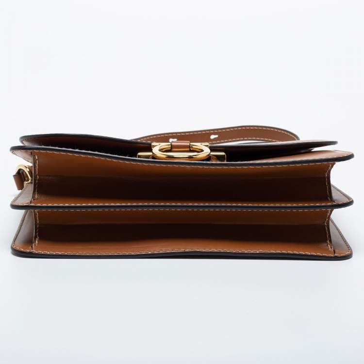 Pre Owned Salvatore Ferragamo Tan Leather Joanne Shoulder Bag