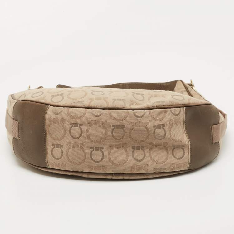 Pre Owned Salvatore Ferragamo Beige/Brown Gancini Print Canvas and Leather Hobo