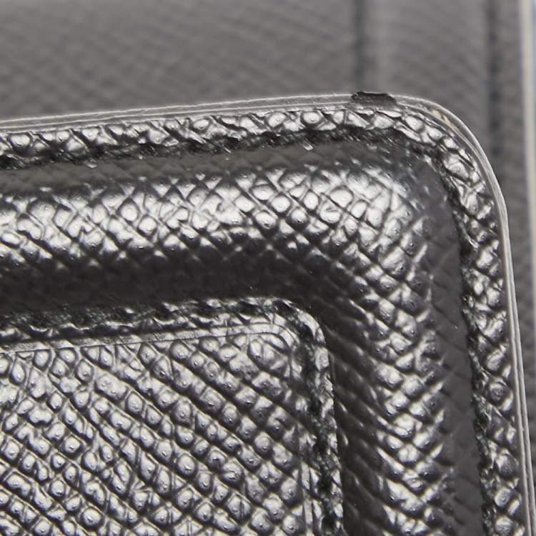مملوكة مسبقًا Salvatore Ferragamo Black Leather Vara Bow Continental Wallet