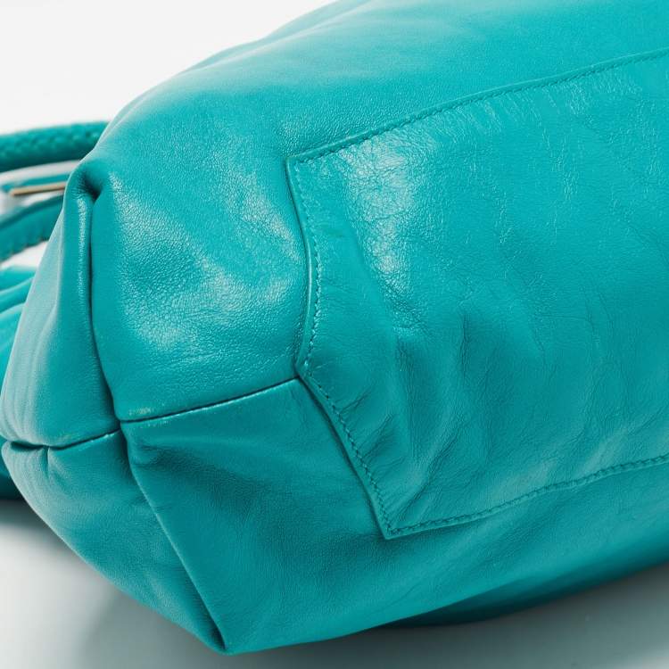 Pre Owned Salvatore Ferragamo Green Leather Pleated Tote