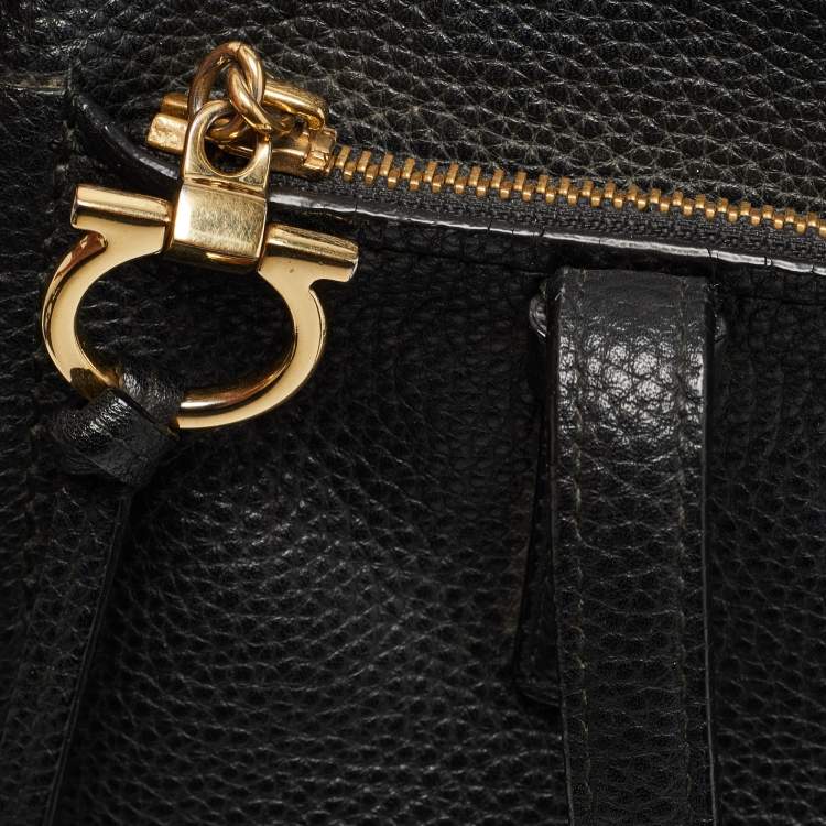 Pre Owned Salvatore Ferragamo Black Leather Medium Amy Tote