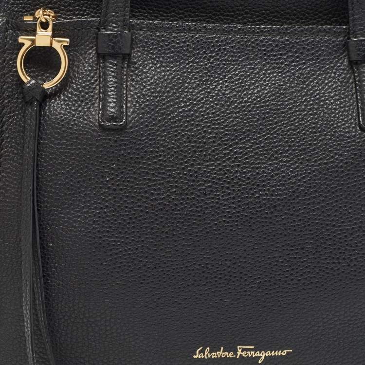 Pre Owned Salvatore Ferragamo Black Leather Medium Amy Tote