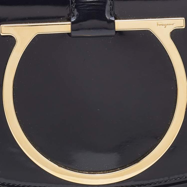 Pre Owned Salvatore Ferragamo Black Patent Leather Sabine Crossbody Bag
