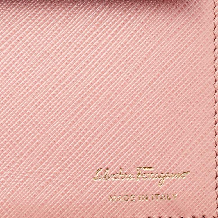 Pre Owned Salvatore Ferragamo Peach Leather Miss Vara Wallet on chain 