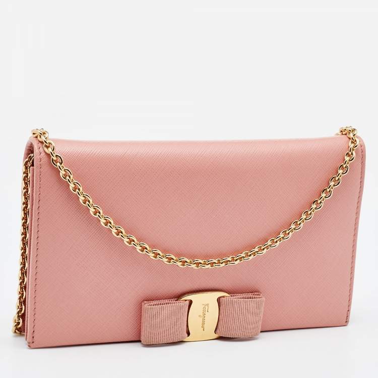 Pre Owned Salvatore Ferragamo Peach Leather Miss Vara Wallet on chain 
