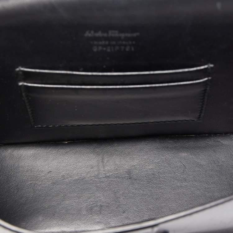 Pre Owned Salvatore Ferragamo Black Leather Altea Box Crossbody Bag