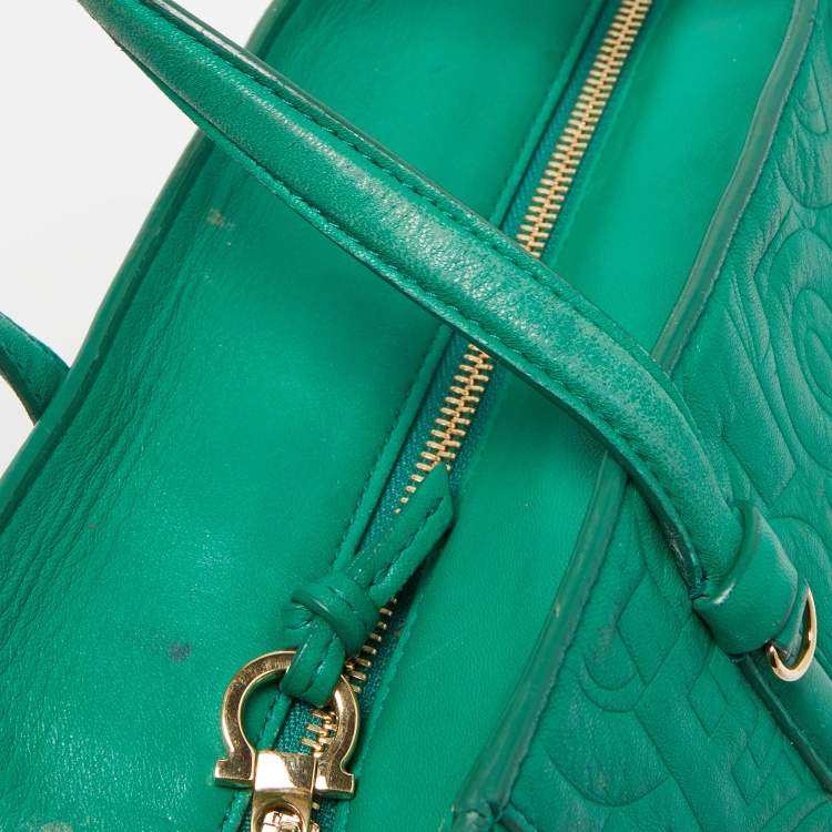 Pre Owned Salvatore Ferragamo Green Logo Embossed Leather Bonnie Tote