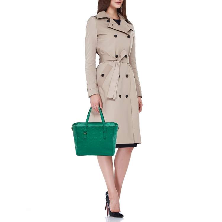 Pre Owned Salvatore Ferragamo Green Logo Embossed Leather Bonnie Tote