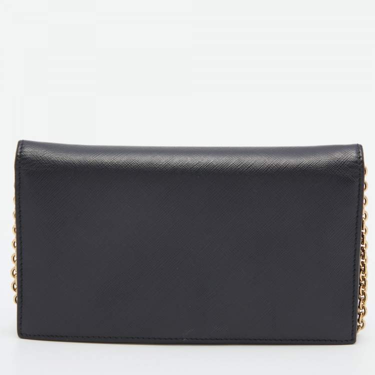 Pre Owned Salvatore Ferragamo Black Leather Vara Bow Wallet on Chain