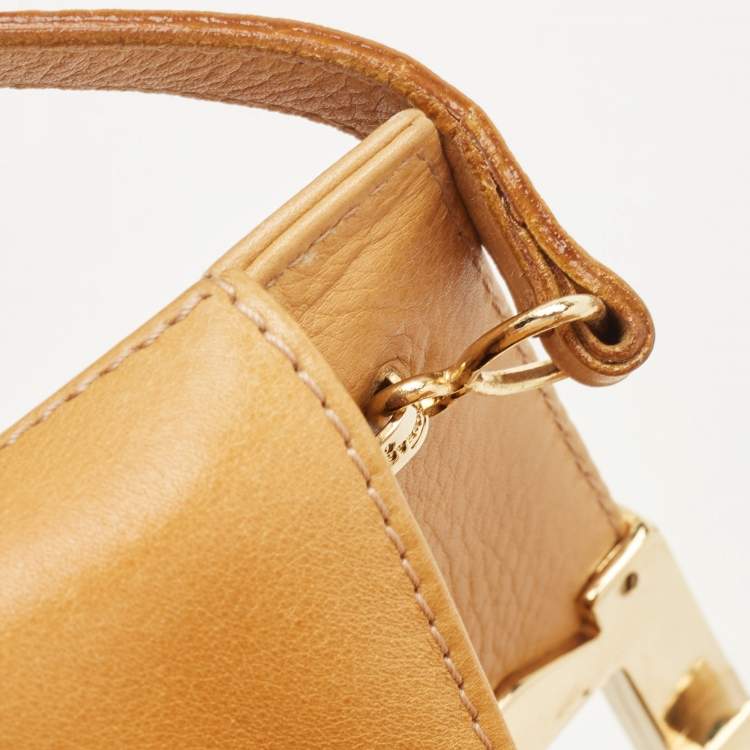 Pre Owned Salvatore Ferragamo Tan Leather Shoulder Bag