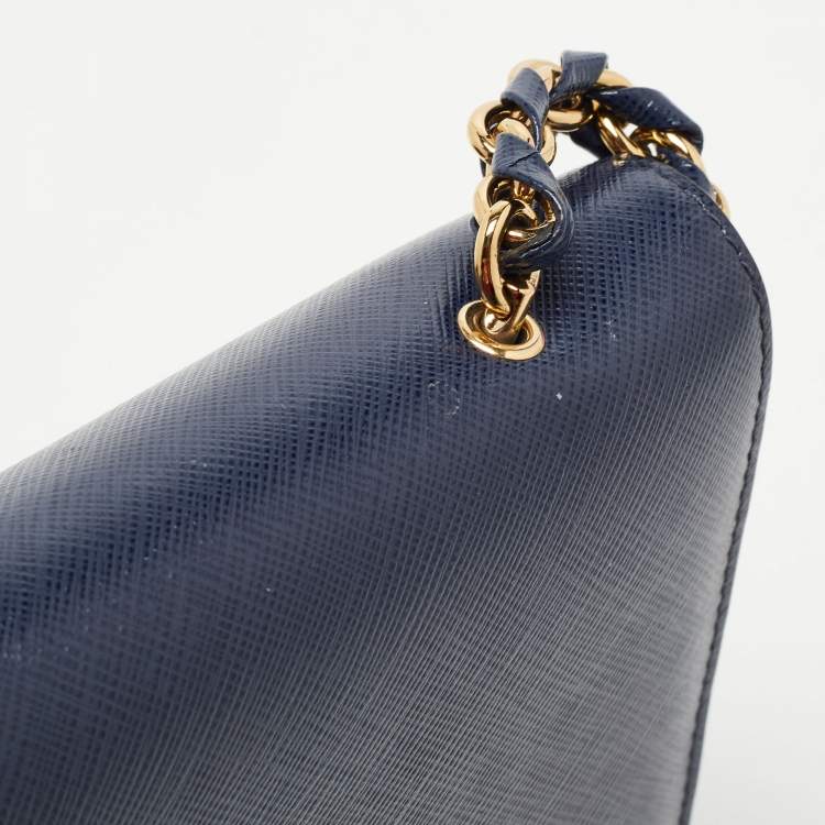 Pre Owned Salvatore Ferragamo Dark Blue Leather Vara Bow Chain Shoulder Bag