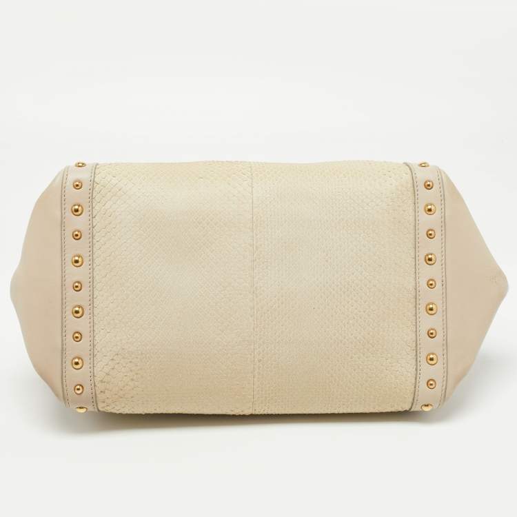 مملوكة مسبقًا Salvatore Ferragamo Cream/Beige Watersnake and Leather Studded Sofia Top Handle Bag