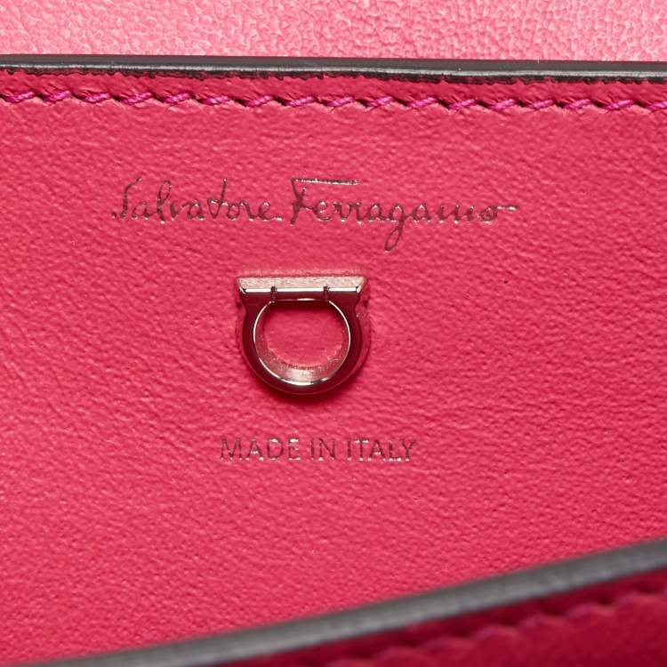 Pre Owned Salvatore Ferragamo Pink/Beige Leather Trifolio Crossbody Bag