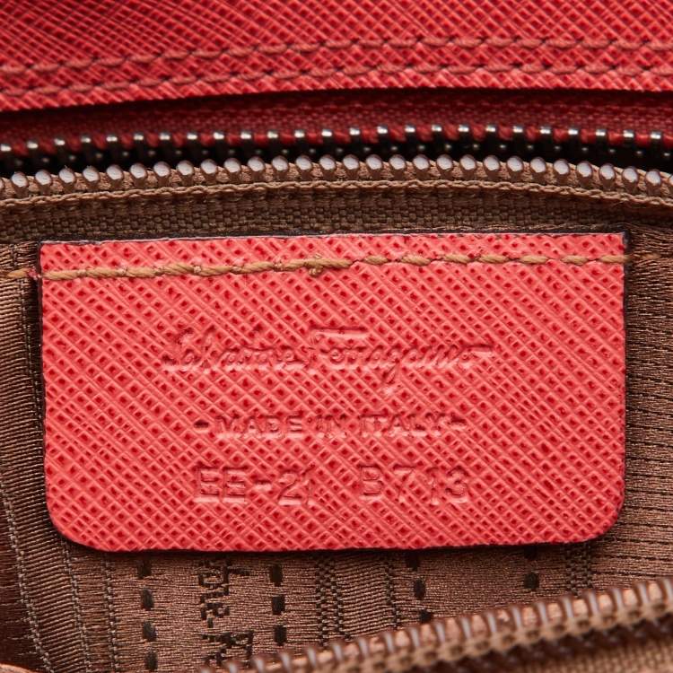 مملوكة مسبقًا Salvatore Ferragamo Coral Orange Leather Gancio Bowler Bag