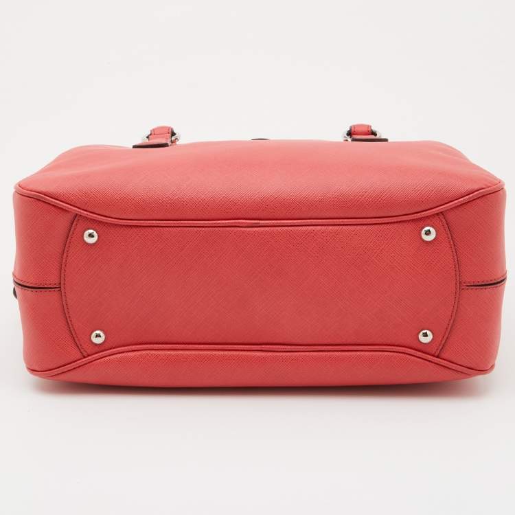 مملوكة مسبقًا Salvatore Ferragamo Coral Orange Leather Gancio Bowler Bag