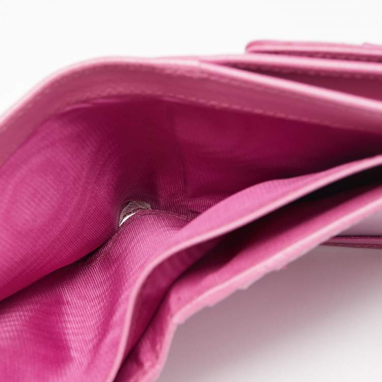 Pre Owned Salvatore Ferragamo Two Tone Pink Leather Vara Bow French Wallet
