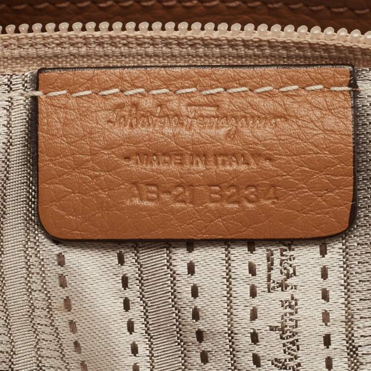 Pre Owned Salvatore Ferragamo Brown Leather Marissa Shoulder Bag