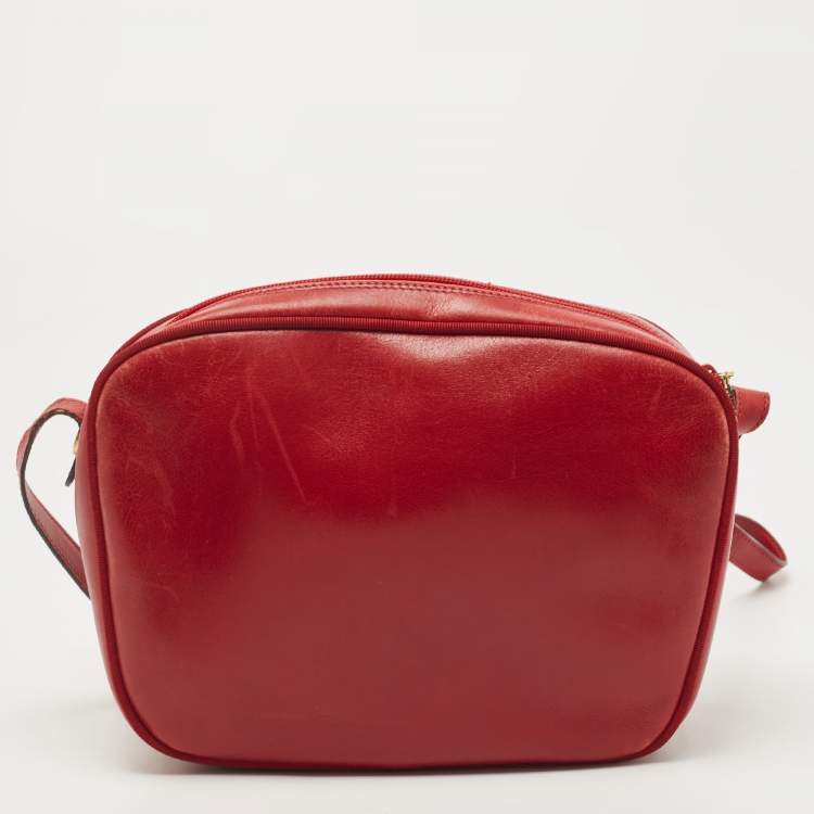 مملوكة مسبقًا Salvatore Ferragamo Red Leather Camera Crossbody Bag