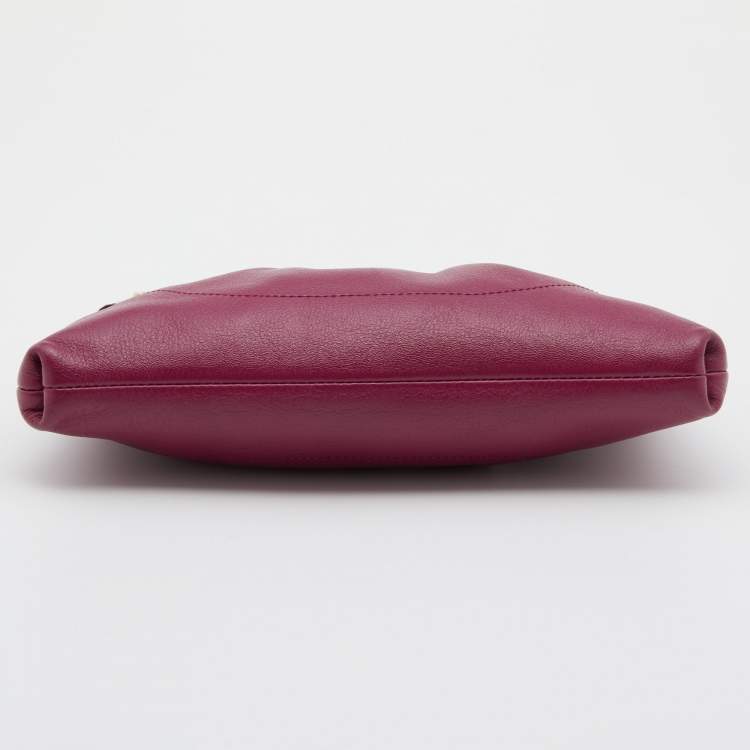 مملوكة مسبقًا Salvatore Ferragamo Pink Leather Chain Clutch