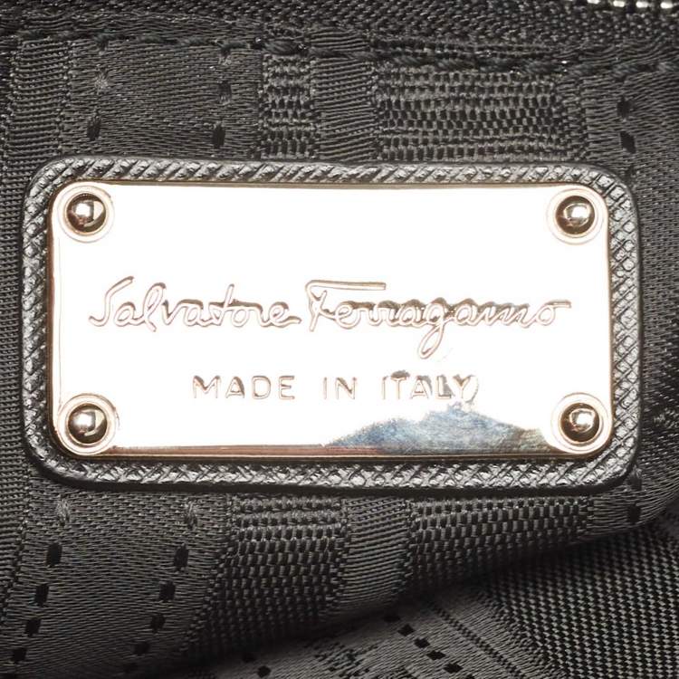 Pre Owned Salvatore Ferragamo Black Leather Gancini Flap Shoulder Bag