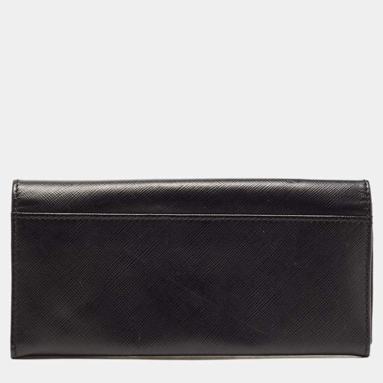 Pre Owned Salvatore Ferragamo Black Gancio Leather Continental Wallet
