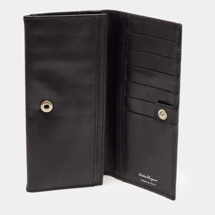 Pre Owned Salvatore Ferragamo Black Gancio Leather Continental Wallet