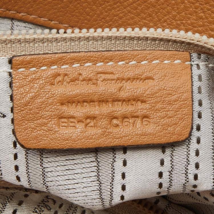 Pre Owned Salvatore Ferragamo Tan Leather Fanisa Hobo