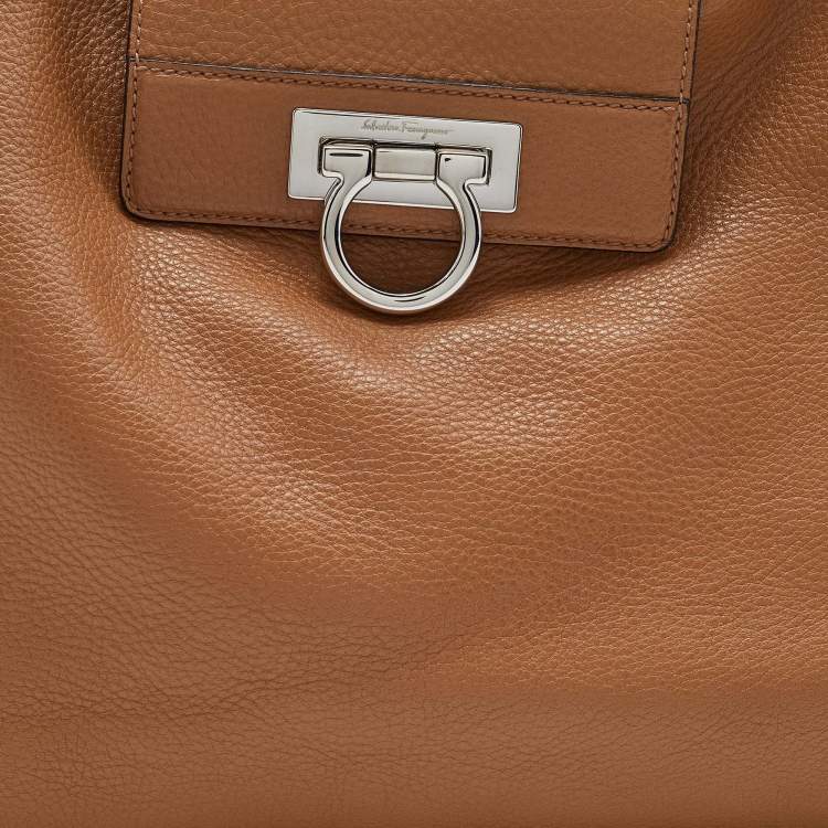 Pre Owned Salvatore Ferragamo Tan Leather Fanisa Hobo