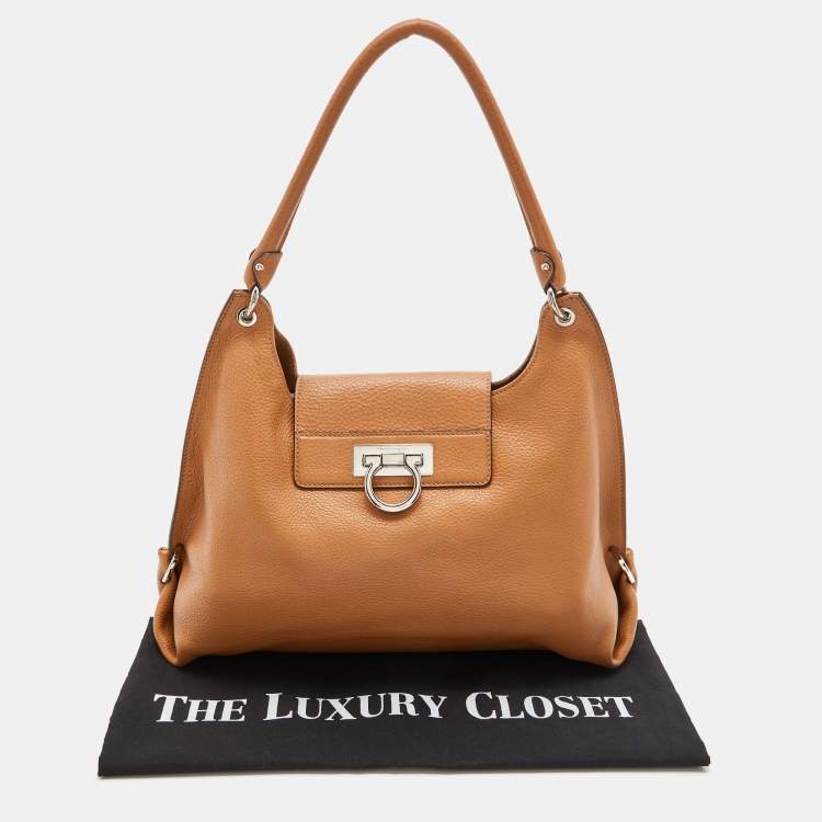 Pre Owned Salvatore Ferragamo Tan Leather Fanisa Hobo