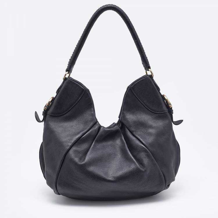 مملوكة مسبقًا Salvatore Ferragamo Black Leather Gancini Braided Handle Hobo