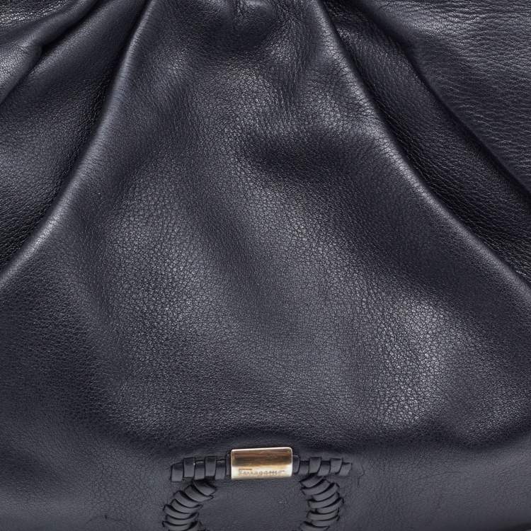 مملوكة مسبقًا Salvatore Ferragamo Black Leather Gancini Braided Handle Hobo