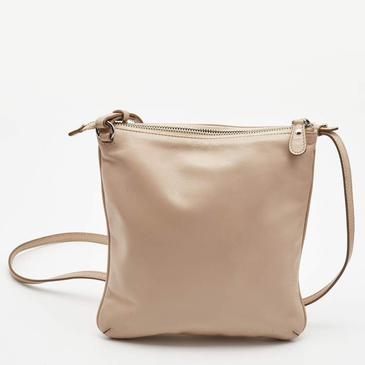 Pre Owned Salvatore Ferragamo Beige Leather Crossbody Bag