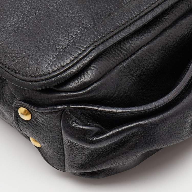 Pre Owned Salvatore Ferragamo Black Leather Messenger Bag