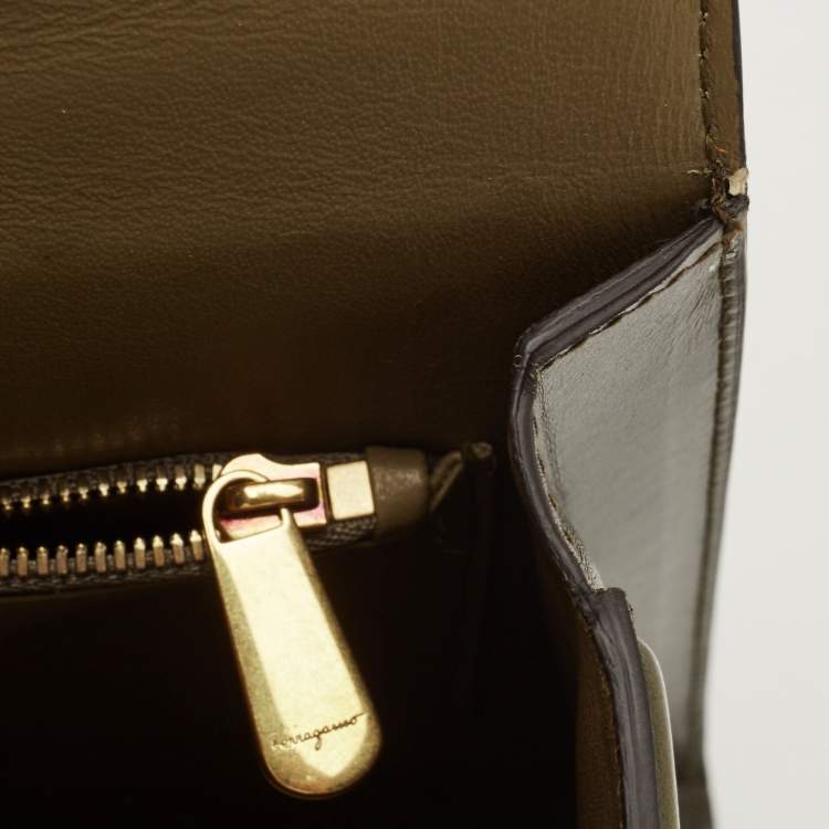 Pre Owned Salvatore Ferragamo Olive Green Leather Medium Boxyz Top Handle Bag