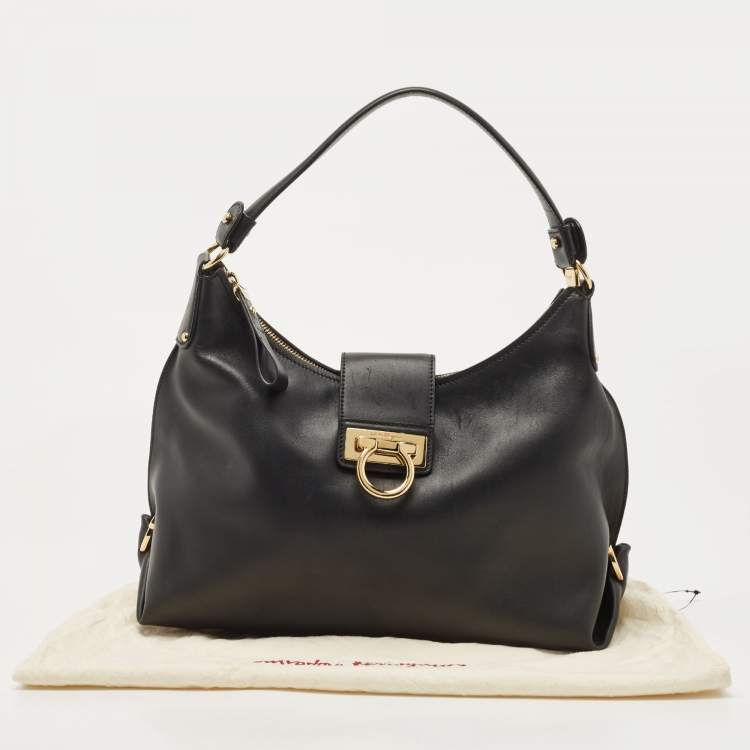 Pre Owned Salvatore Ferragamo Black Leather Fanisa Hobo