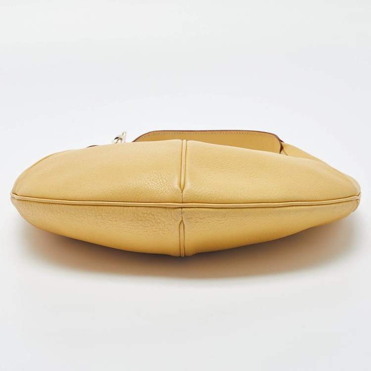 Pre Owned Salvatore Ferragamo Yellow Leather Hobo