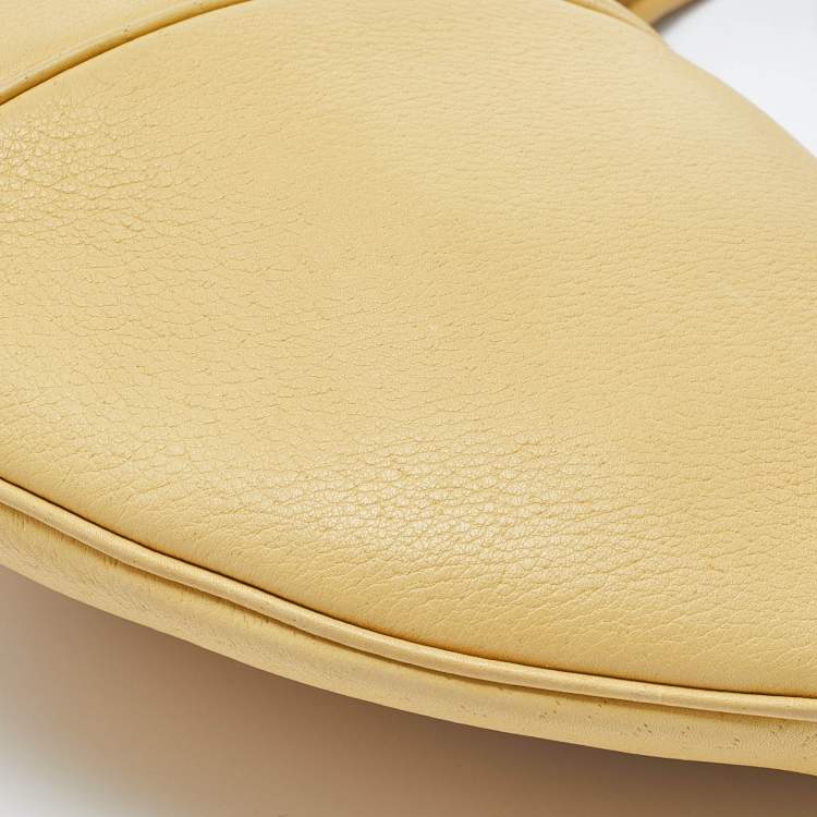 Pre Owned Salvatore Ferragamo Yellow Leather Hobo