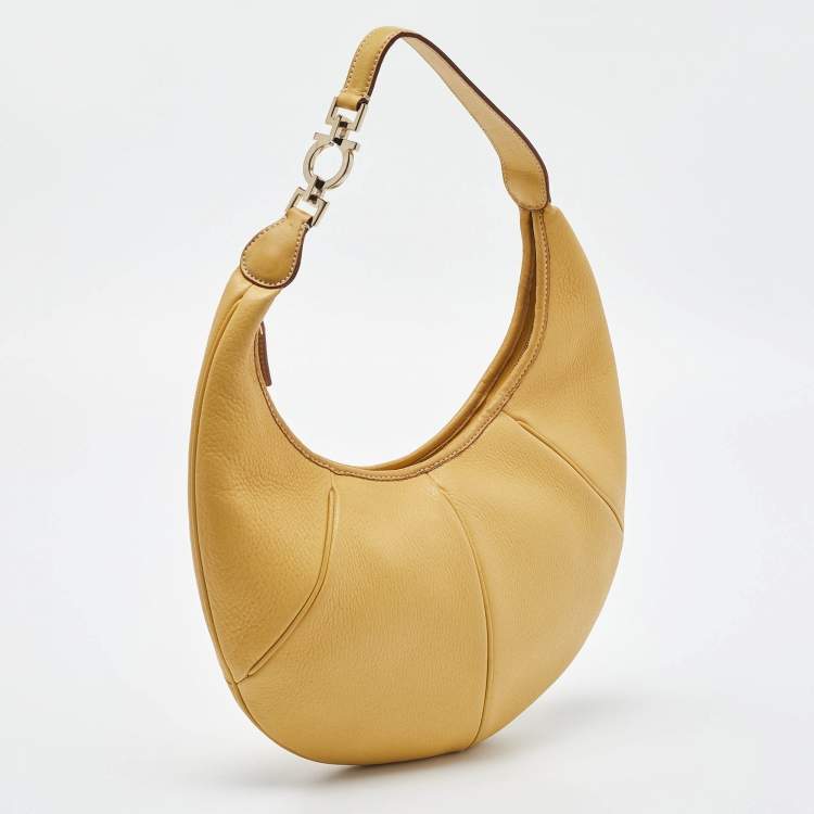 Pre Owned Salvatore Ferragamo Yellow Leather Hobo
