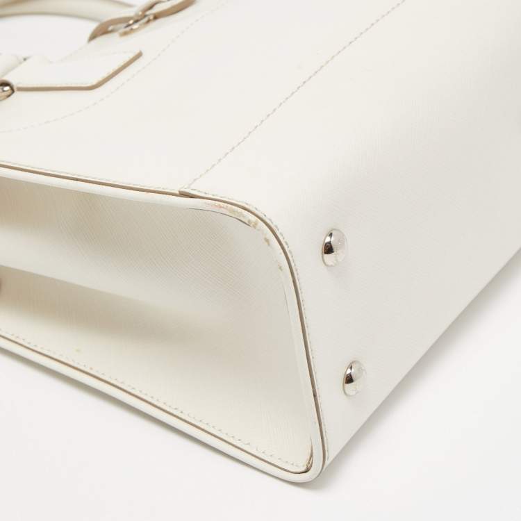 Pre Owned Salvatore Ferragamo White Leather Briana Tote
