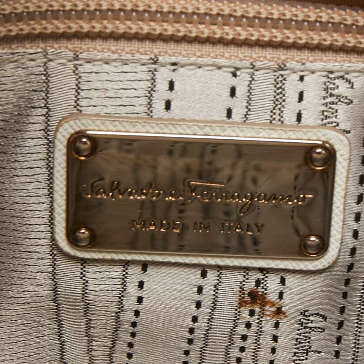 Pre Owned Salvatore Ferragamo White Leather Briana Tote