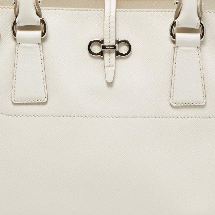 Pre Owned Salvatore Ferragamo White Leather Briana Tote