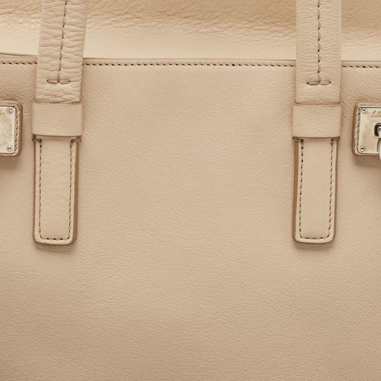 Pre Owned Salvatore Ferragamo Beige Leather Verve Tote
