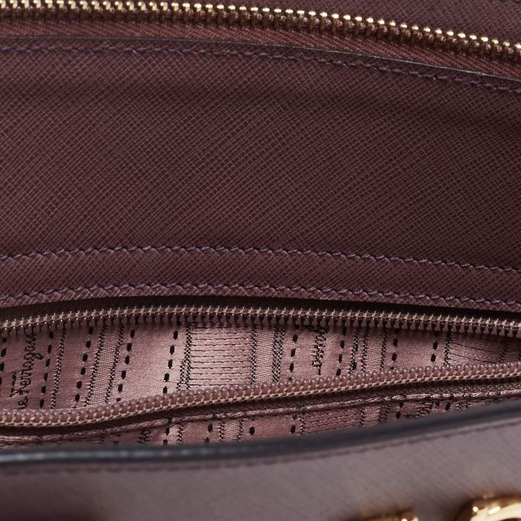 Pre Owned Salvatore Ferragamo Plum Leather Small Briana Tote