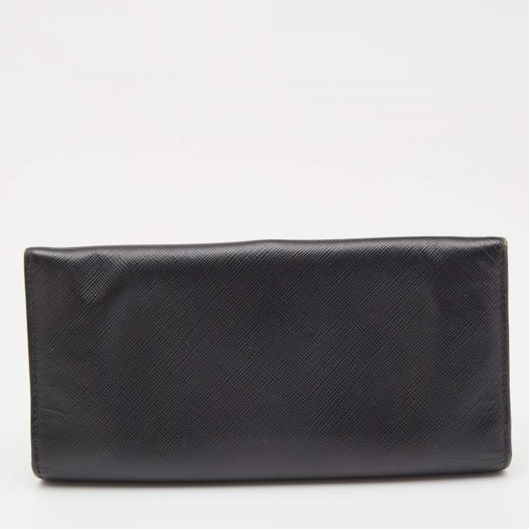 مملوكة مسبقًا Salvatore Ferragamo Black Leather Gancini Bit Continental Wallet