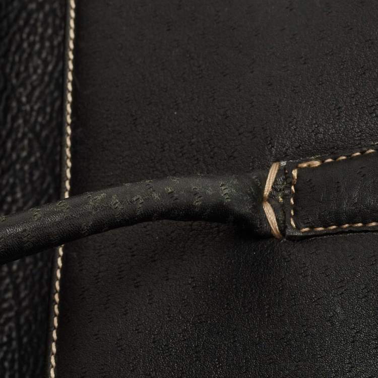 Pre Owned Salvatore Ferragamo Black Leather Gancini Flap Shoulder Bag