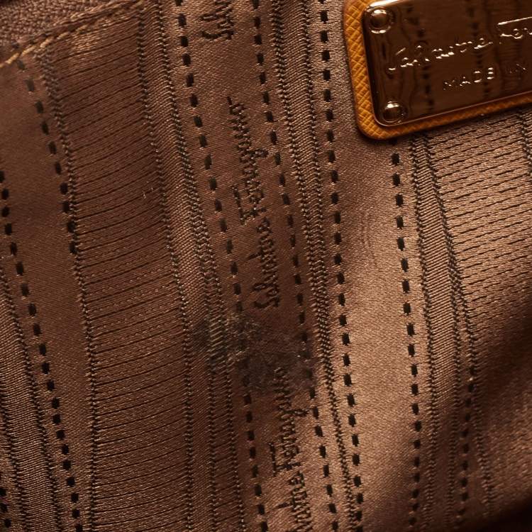 Pre Owned Salvatore Ferragamo Mustard Leather Kelly Top Handle Bag