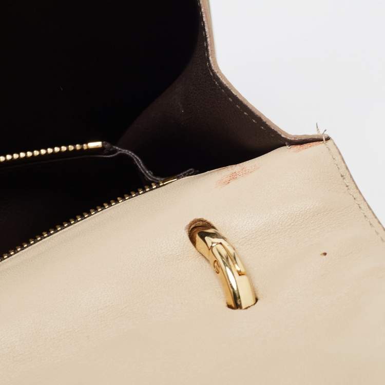 Pre Owned Salvatore Ferragamo Beige Quilted Leather Flap Shoulder Bag